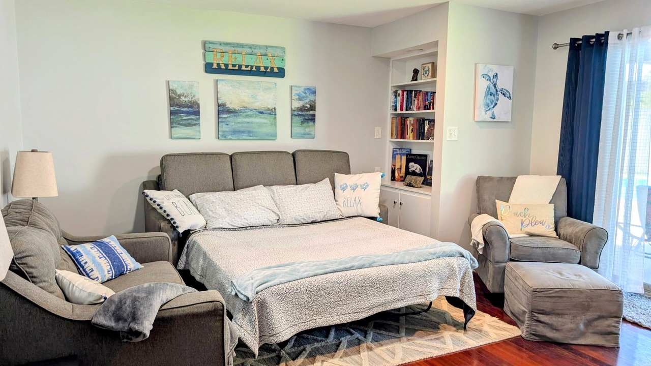 Photo of Bedroom in Long Beach