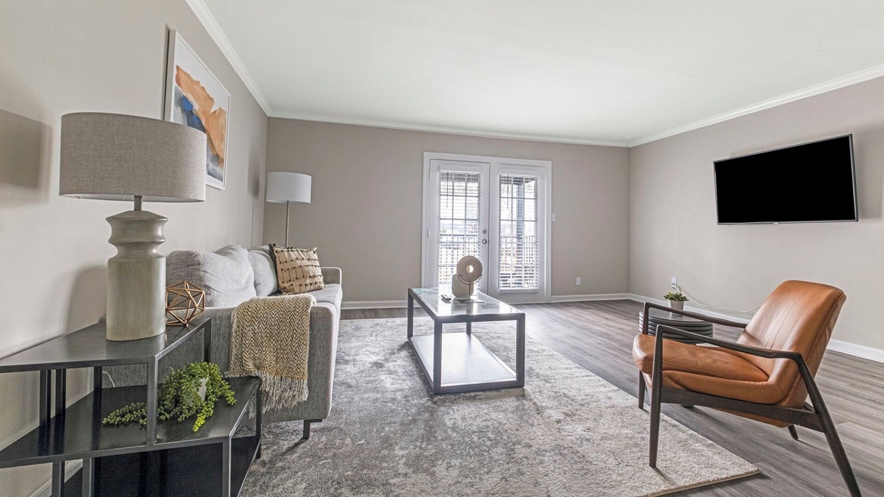 Photo of Livingroom in Homewood