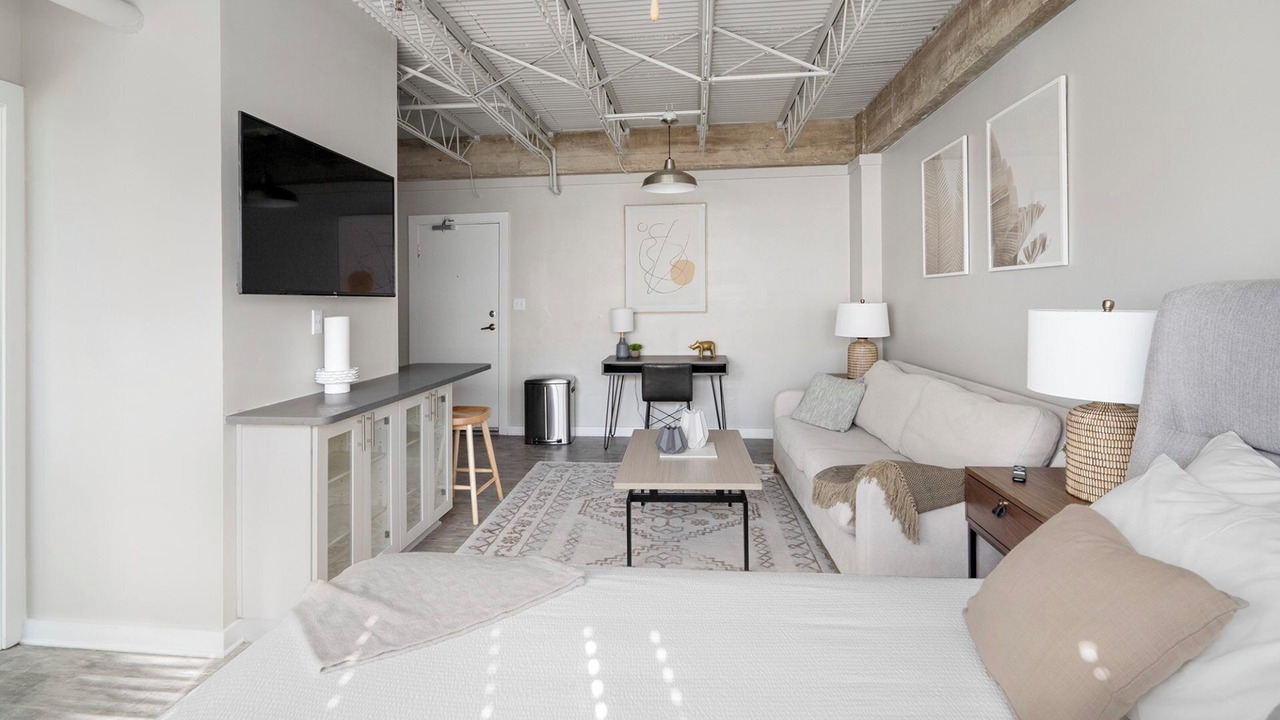 Photo of Bedroom in Mobile
