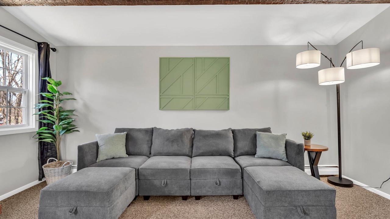 Photo of Livingroom in Athol Springs