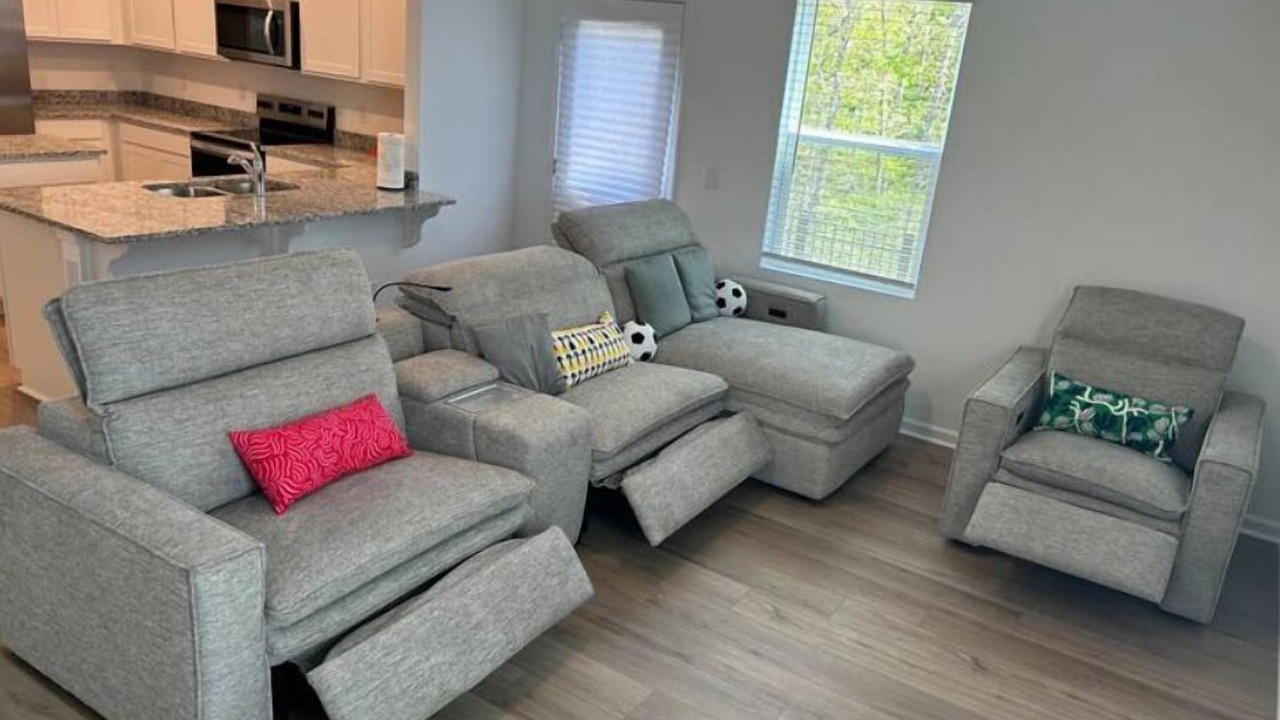 Photo of Livingroom in Paw Creek
