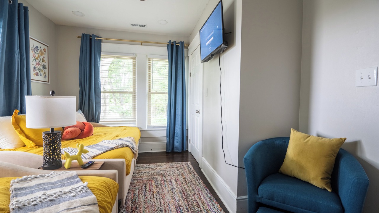 Photo of Bedroom in Forest Park