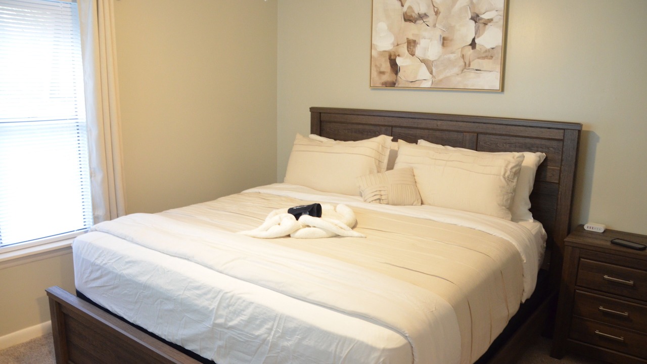 Photo of Bedroom in Daleville