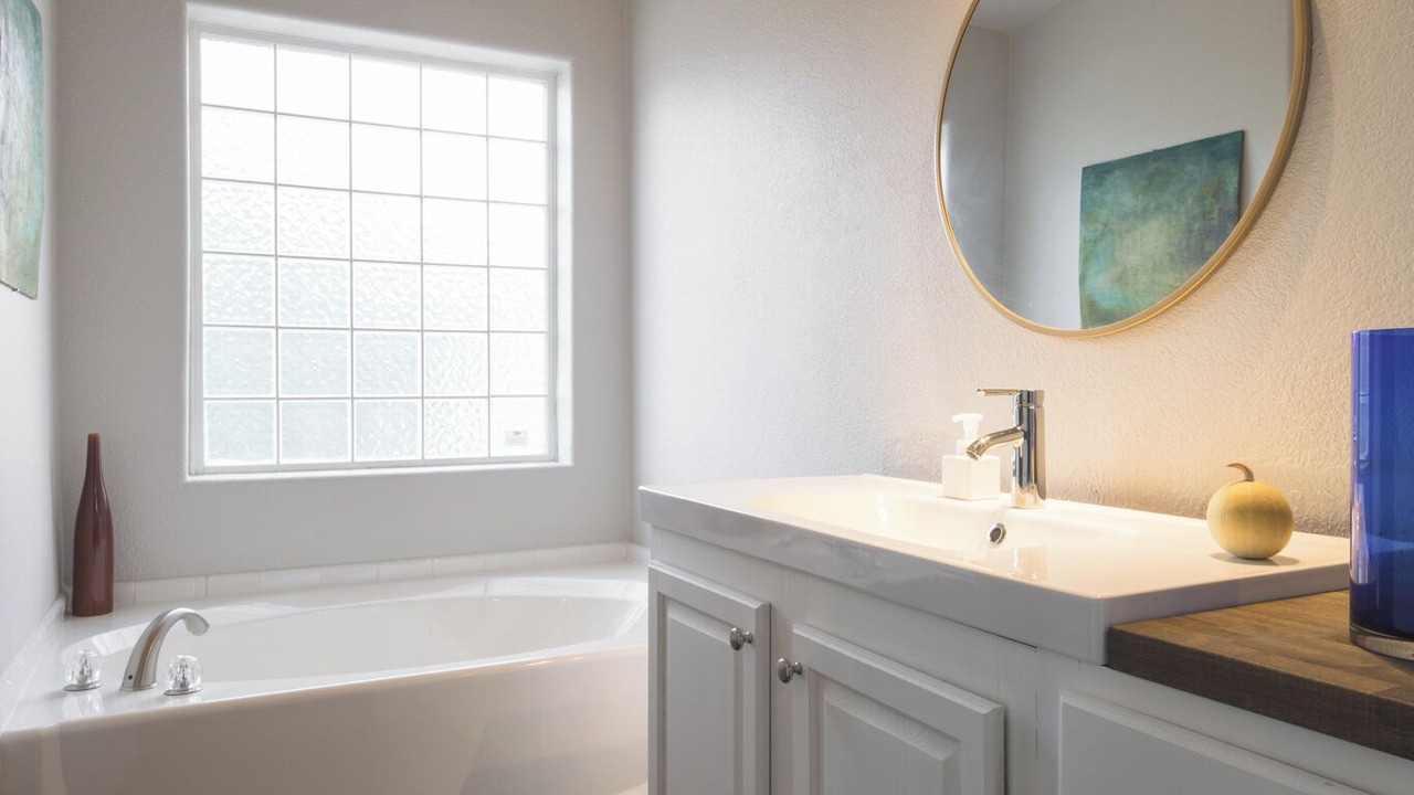 Photo of Bathroom in Panorama Heights