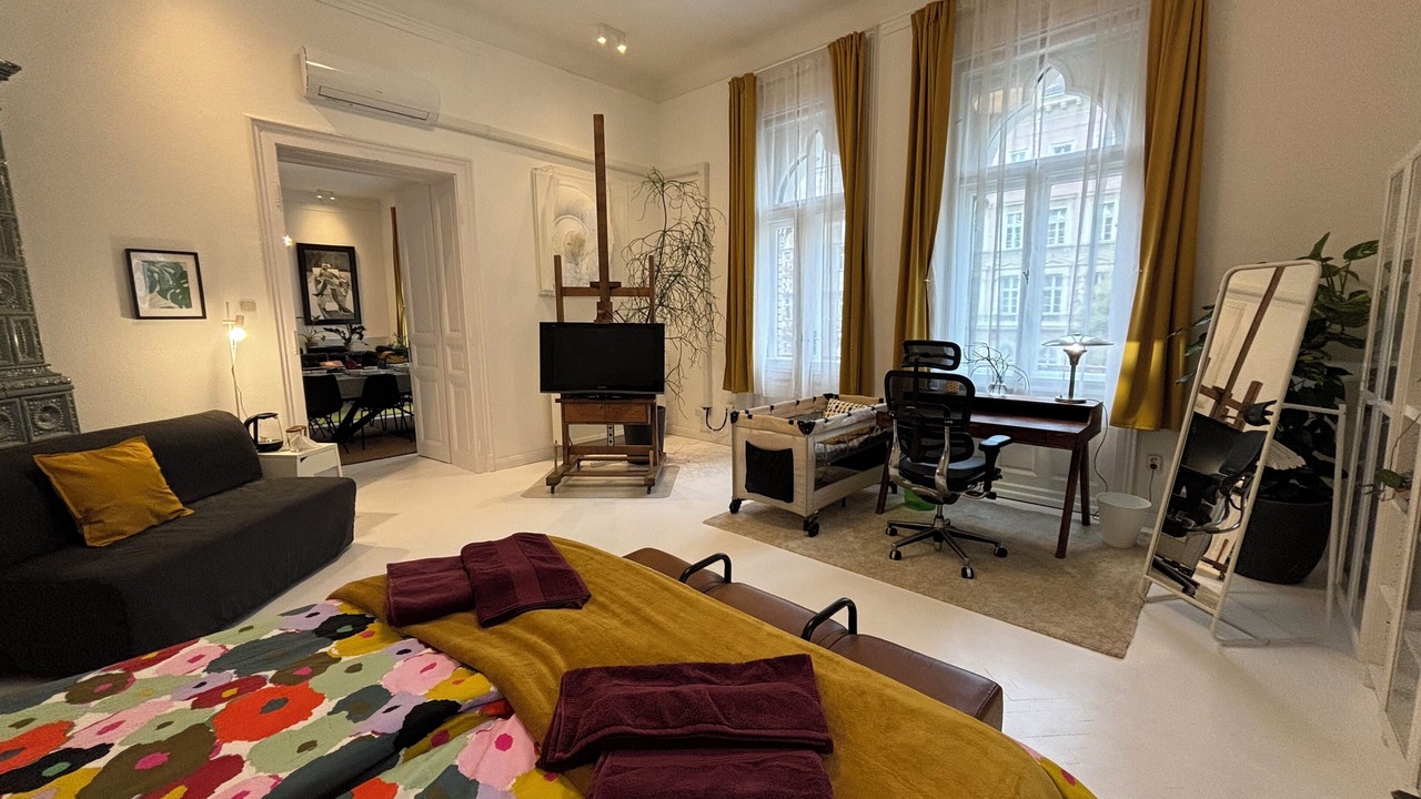 Photo of Bedroom in Palace District
