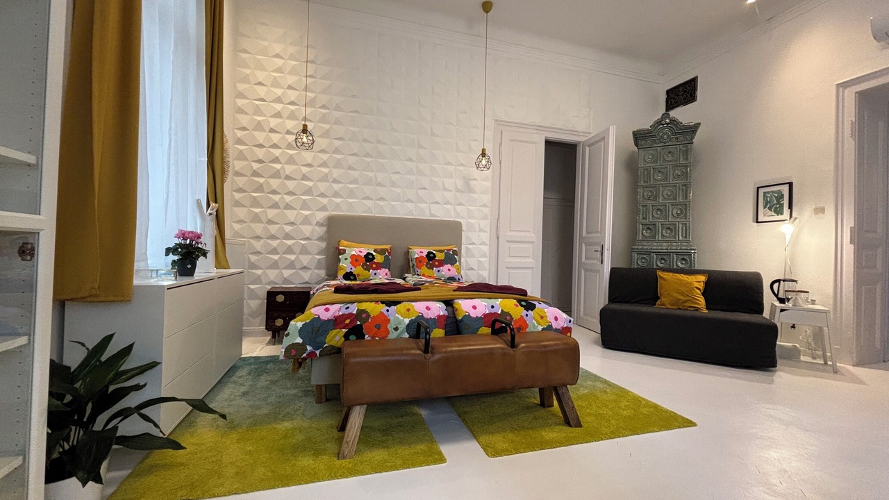 Photo of Bedroom in Palace District