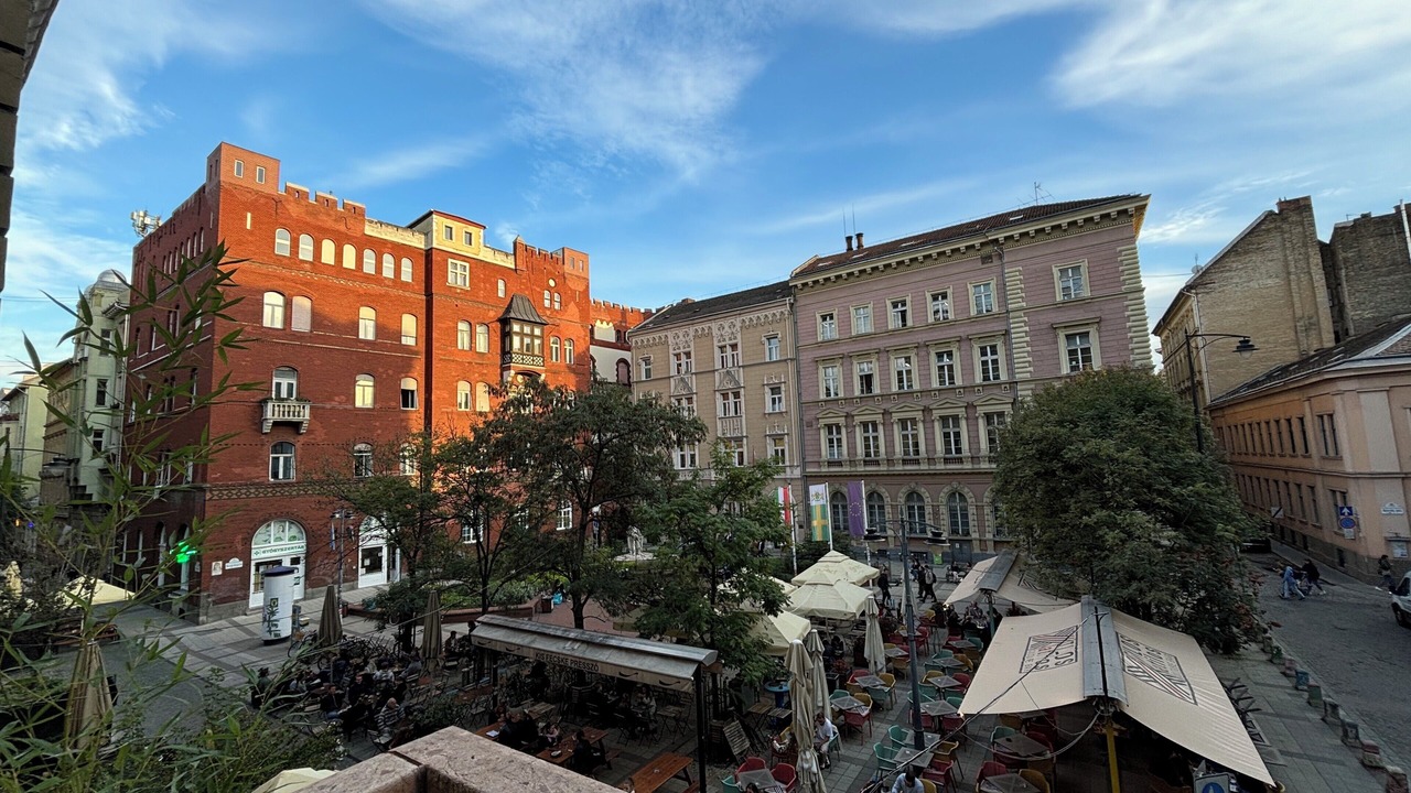 Photo of Outdoor in Palace District