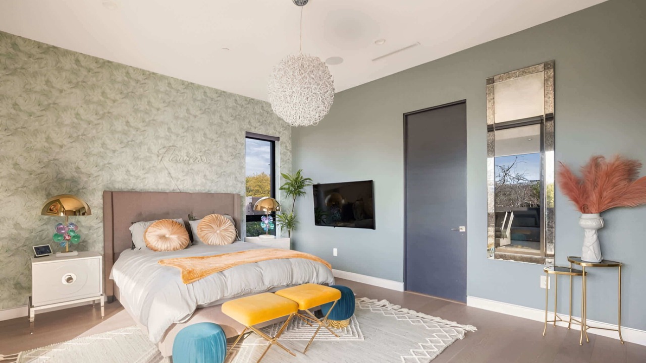 Photo of Bedroom in Melrose