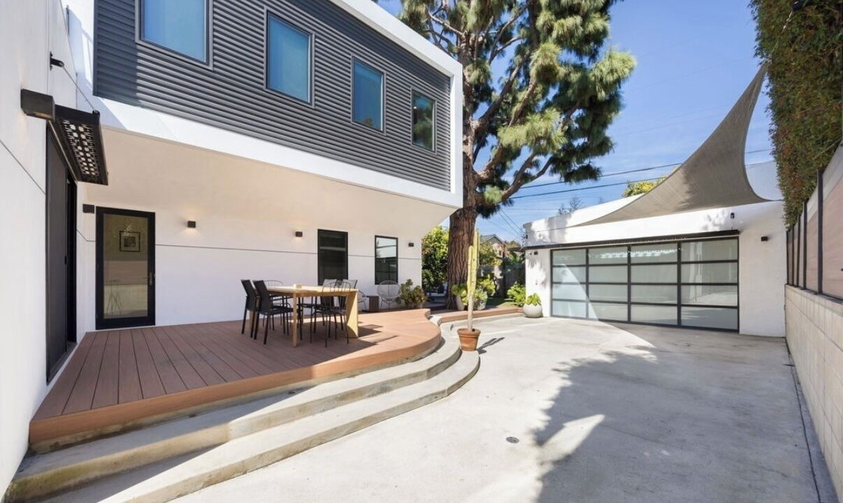 Photo of Outdoor in Mar Vista