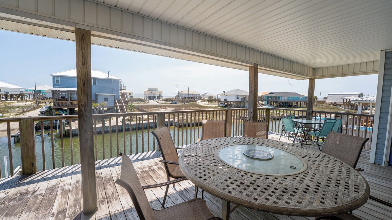 Photo of Patio Balcony in Silver Cay