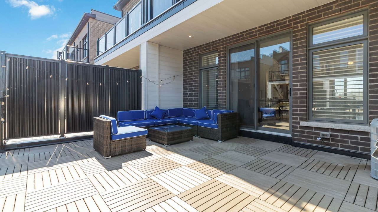 Photo of Patio Balcony in Oakville