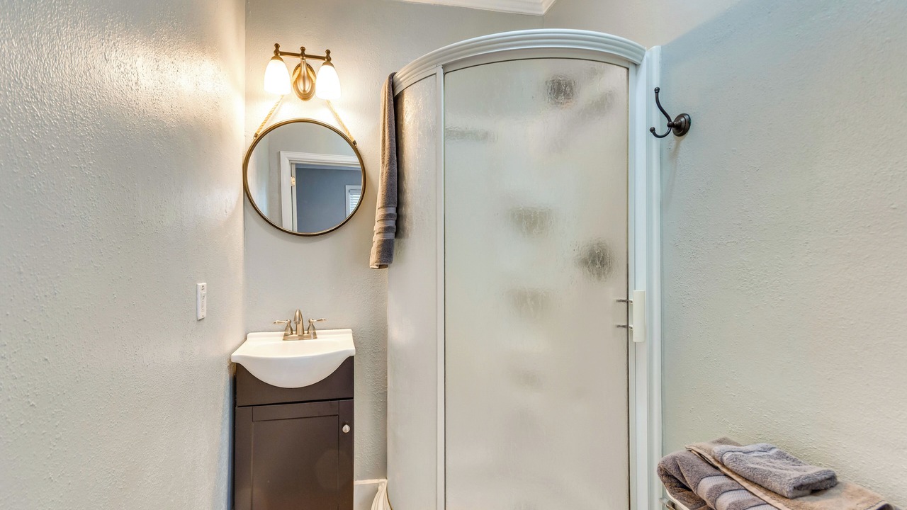 Photo of Bathroom in East Hill