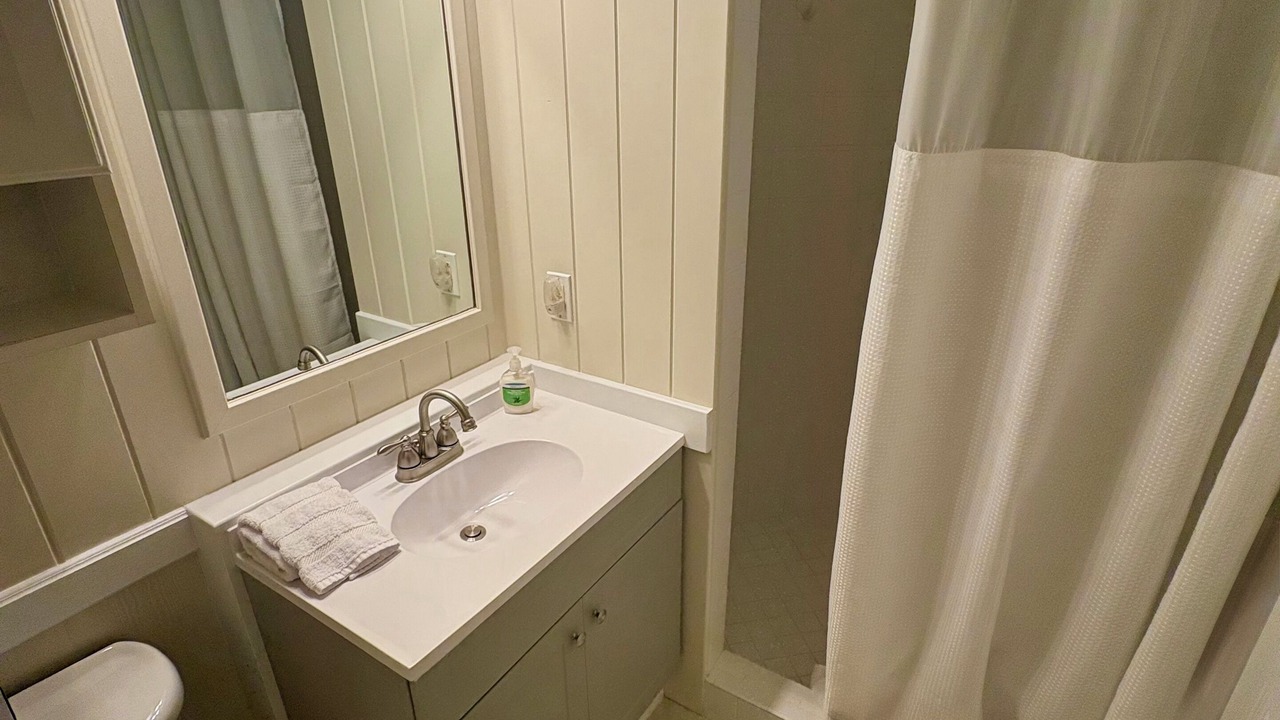 Photo of Bathroom in Great Guana Cay