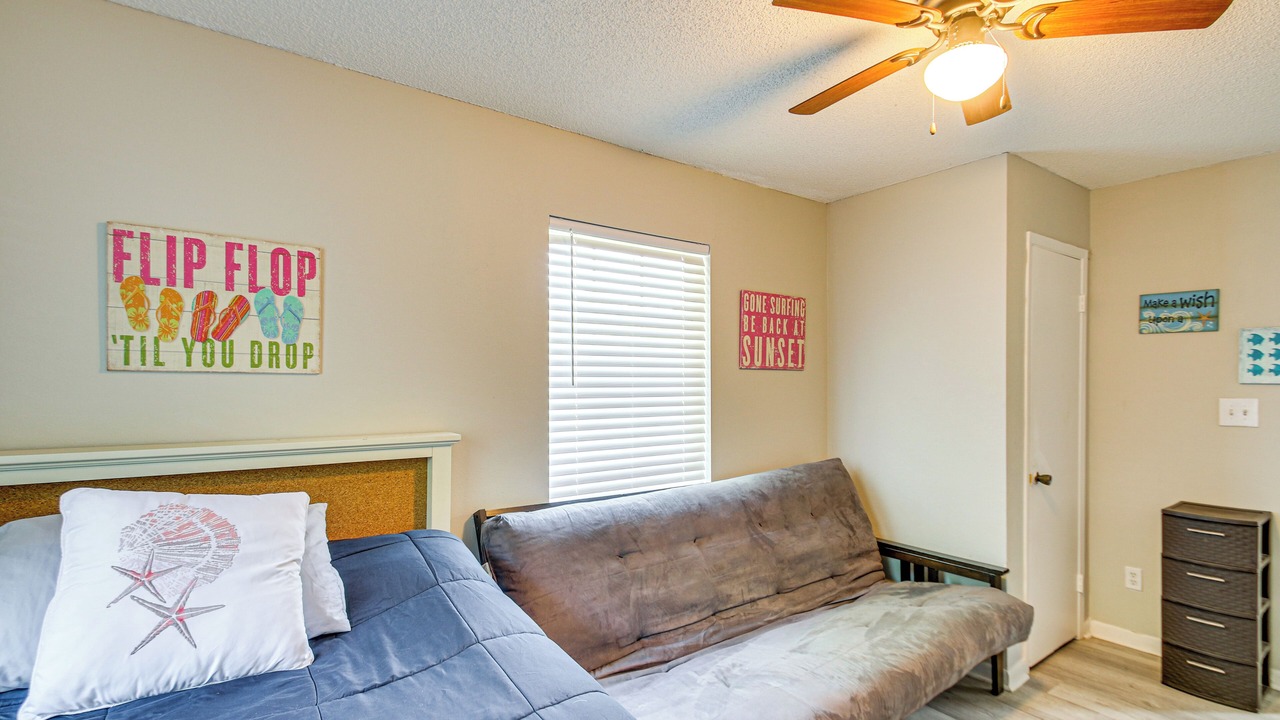 Photo of Livingroom in Florida Panhandle