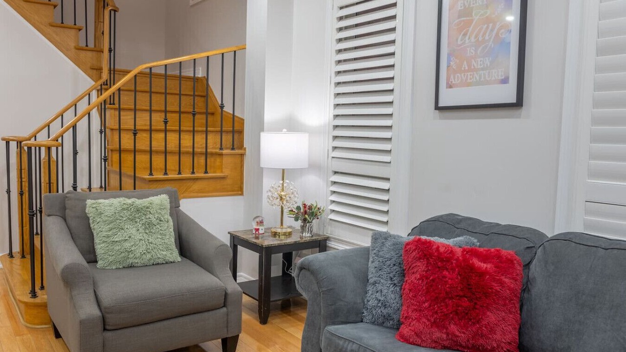 Photo of Livingroom in Brampton