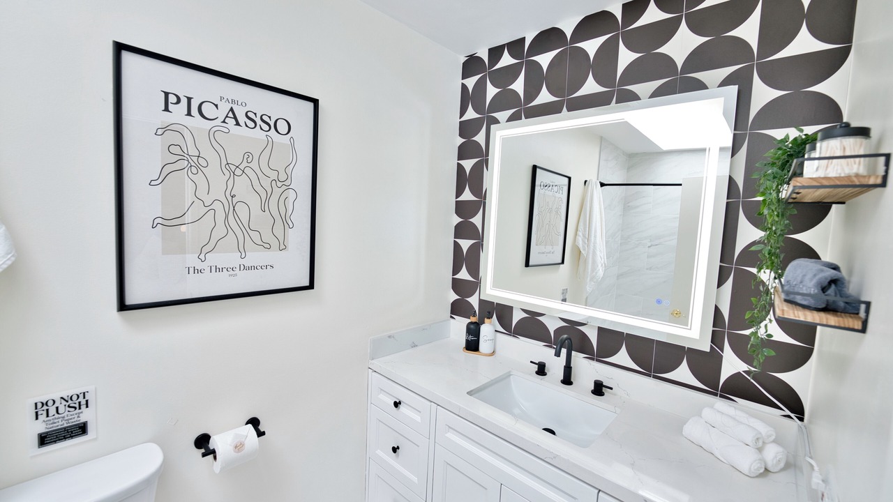 Photo of Bathroom in Hawthorne