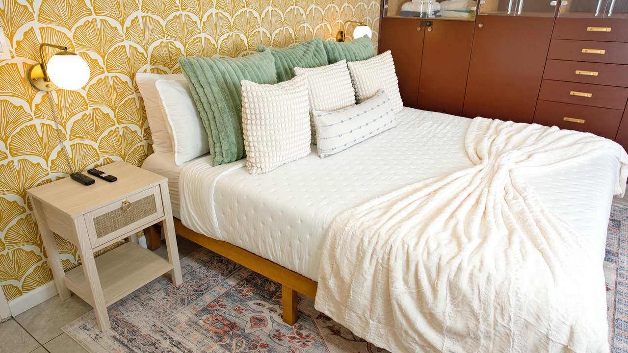 Photo of Bedroom in Hawthorne