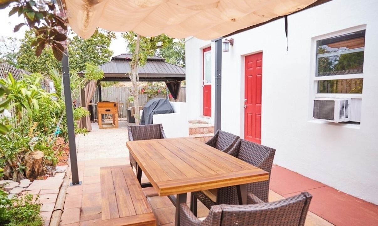 Photo of Outdoor in Royal Poinciana