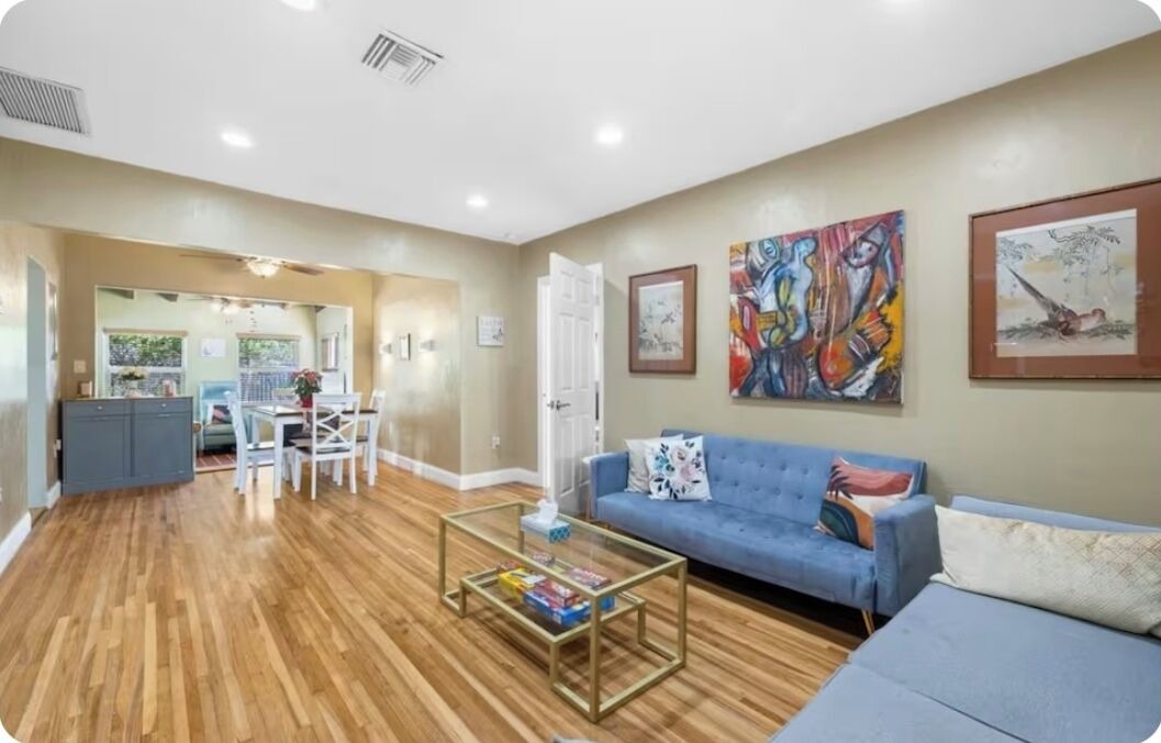 Photo of Livingroom in Royal Poinciana