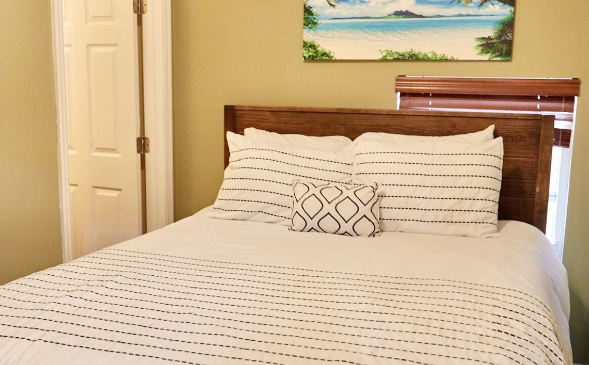 Photo of Bedroom in Royal Poinciana