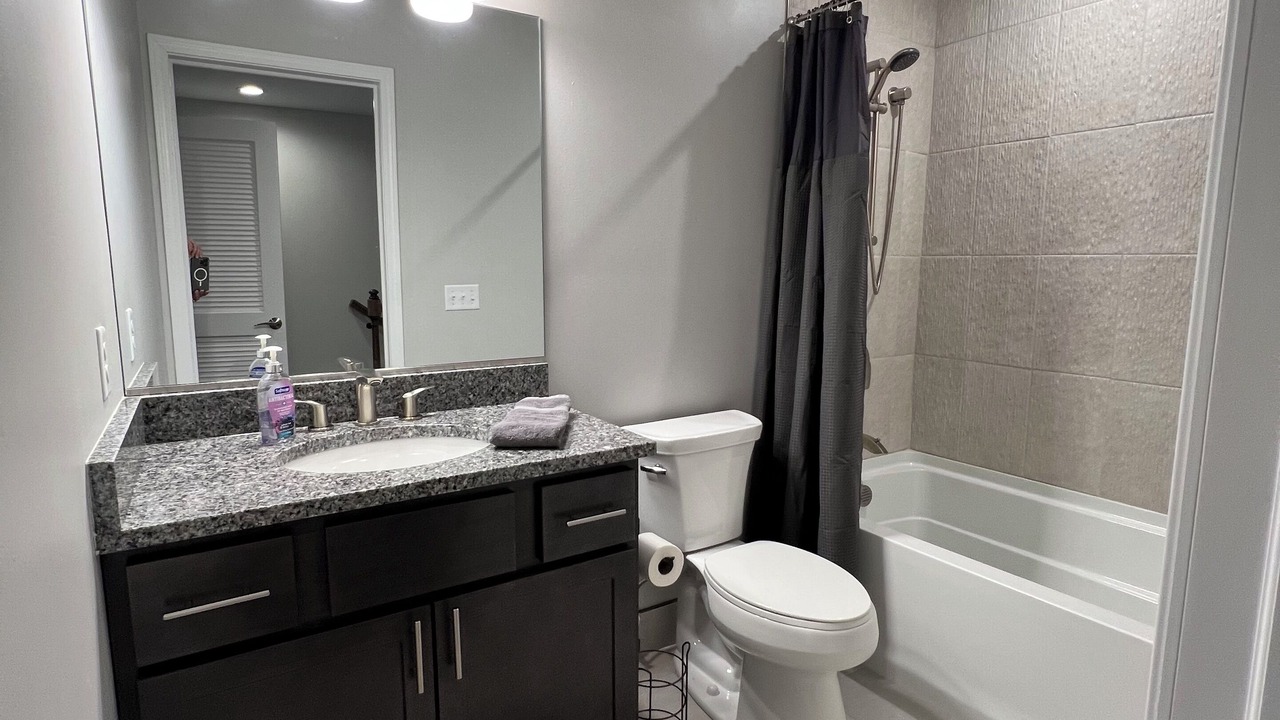 Photo of Bathroom in Lake Erie Beach