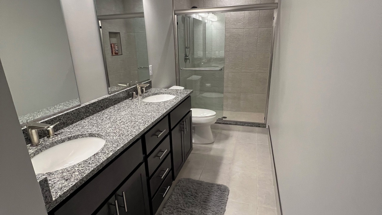 Photo of Bathroom in Lake Erie Beach