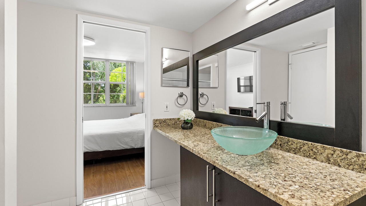 Photo of Bathroom in Aventura