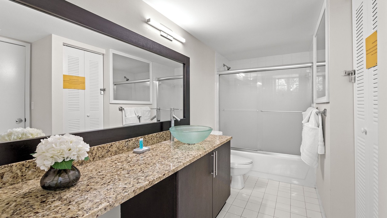 Photo of Bathroom in Aventura