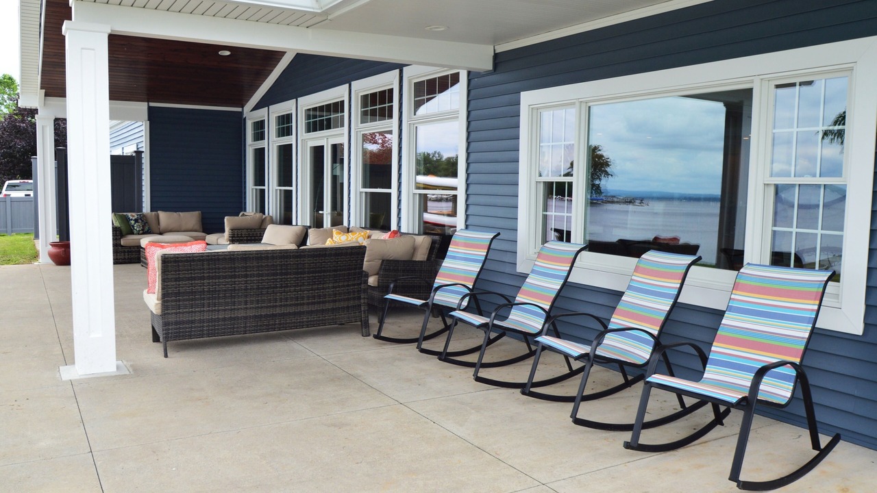 Photo of Patio Balcony in Oaks Corners