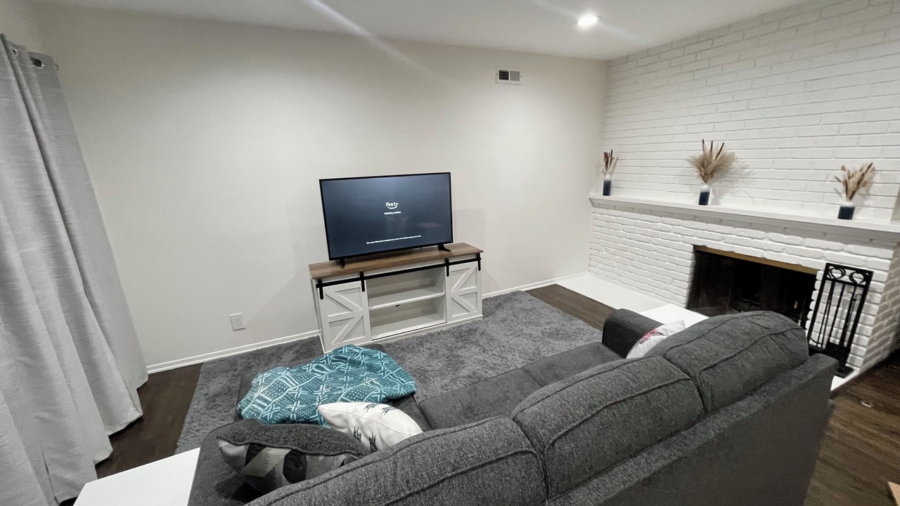 Photo of Livingroom in Inglewood