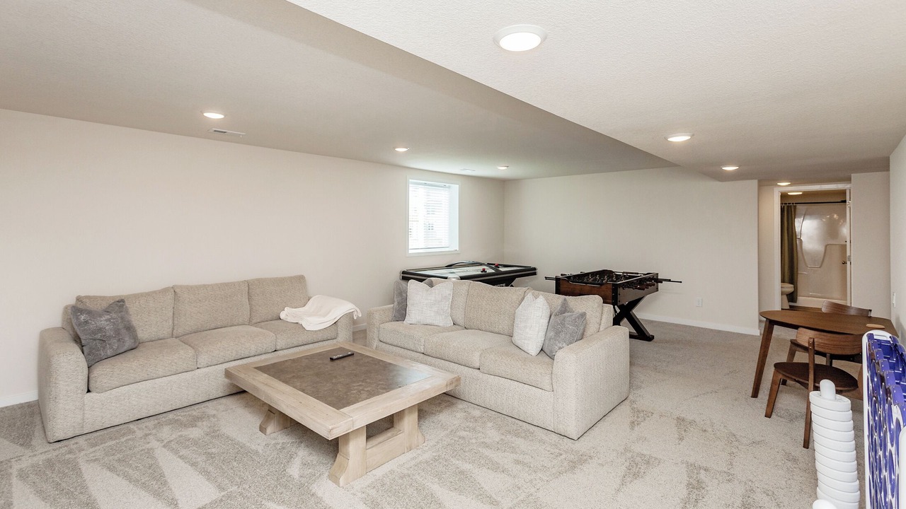 Photo of Livingroom in Van Meter