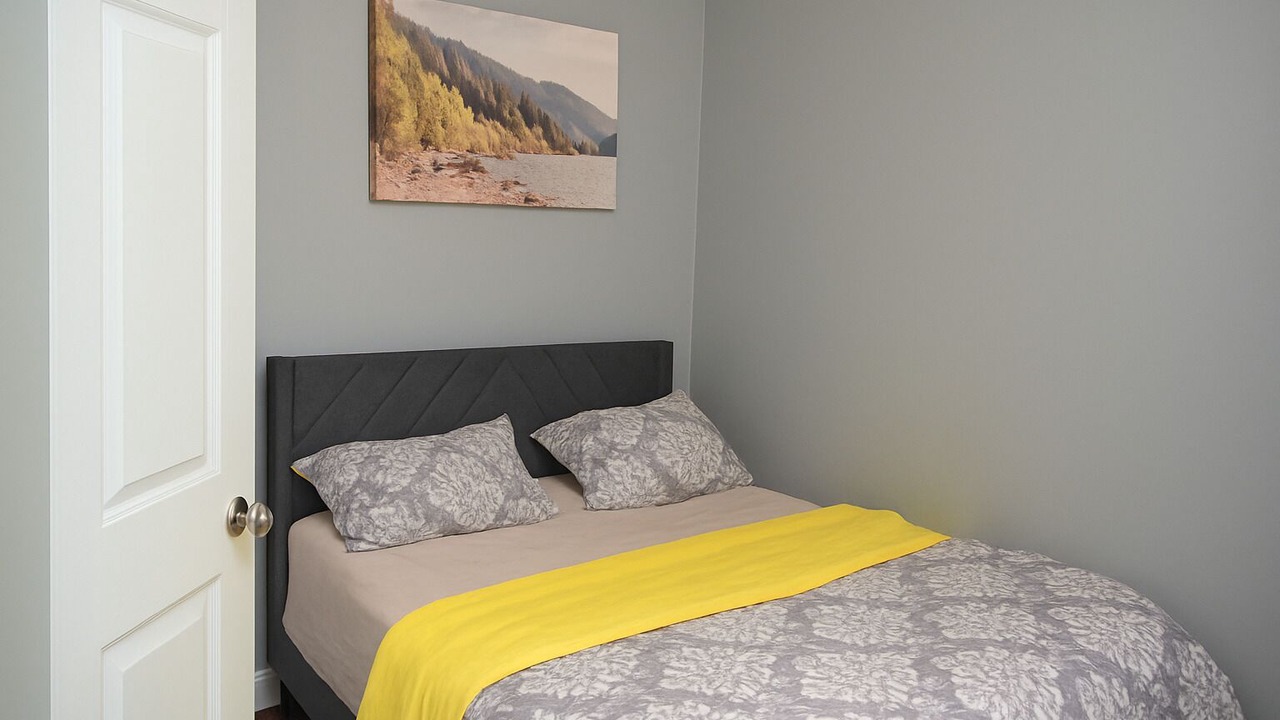 Photo of Bedroom in Cheektowaga