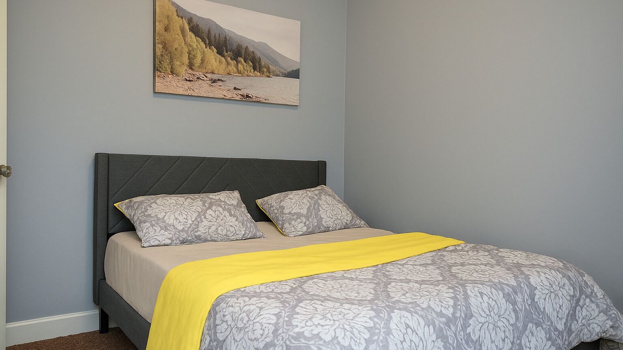 Photo of Bedroom in Cheektowaga