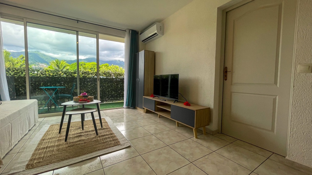 Photo of Livingroom in Pirae