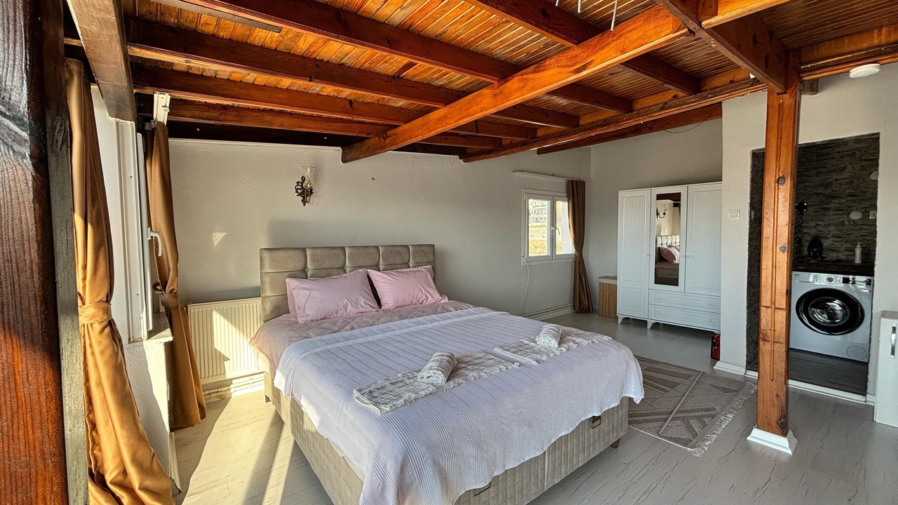 Photo of Bedroom in Urla
