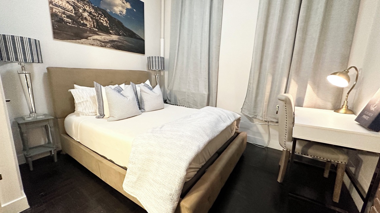 Photo of Bedroom in Chelsea