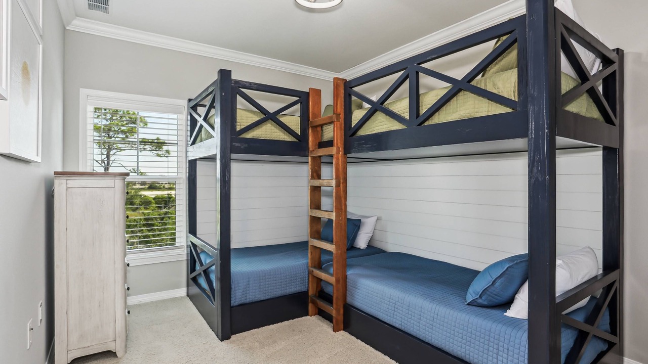 Photo of Bedroom in Ono Island