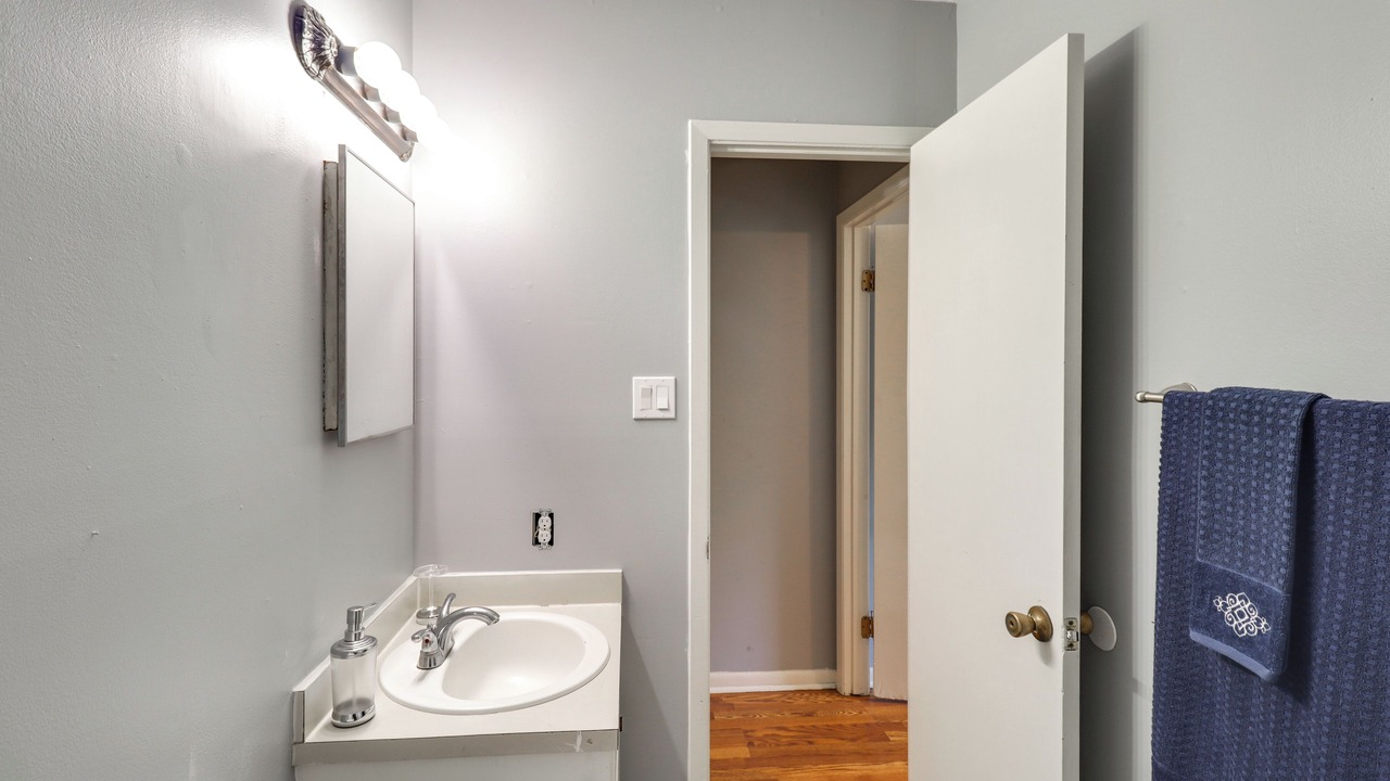 Photo of Bathroom in Brookhaven