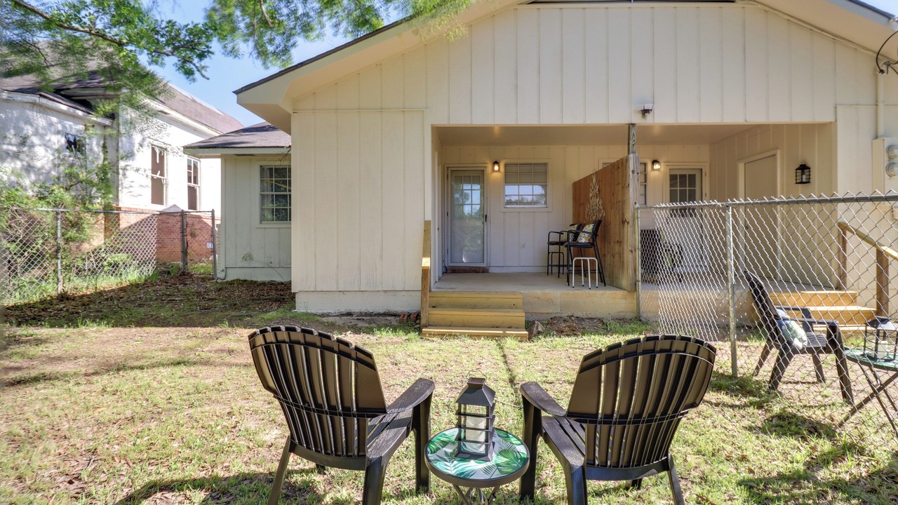 Photo of Outdoor in Brookhaven