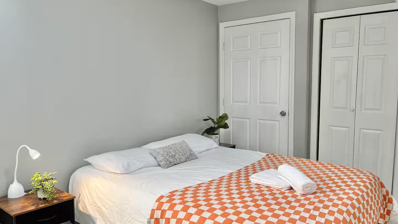 Photo of Bedroom in North Bergen