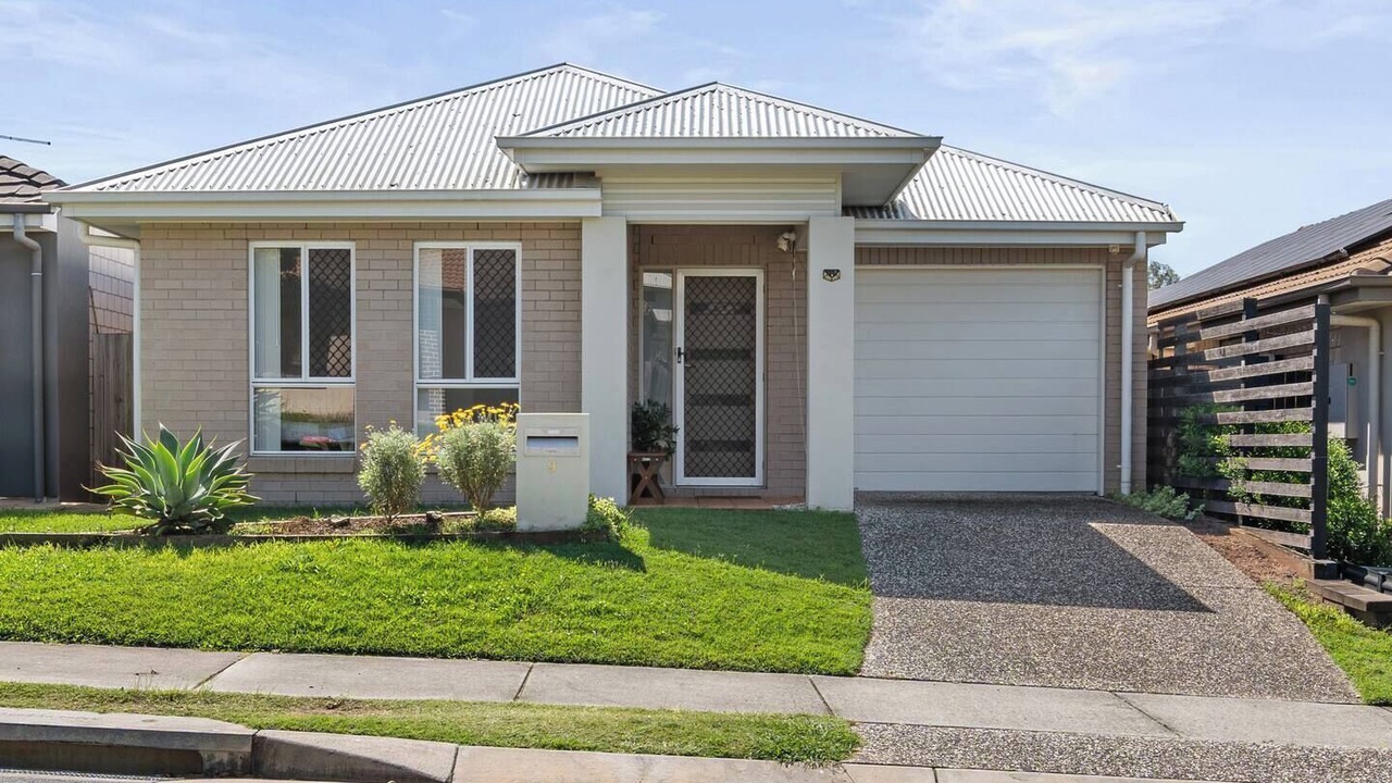Photo of Outdoor in Deebing Heights