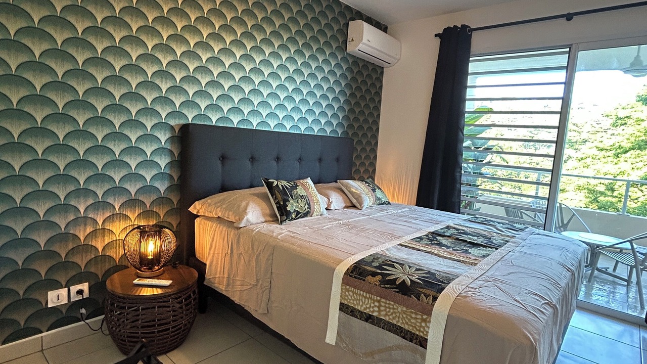 Photo of Bedroom in Faaa