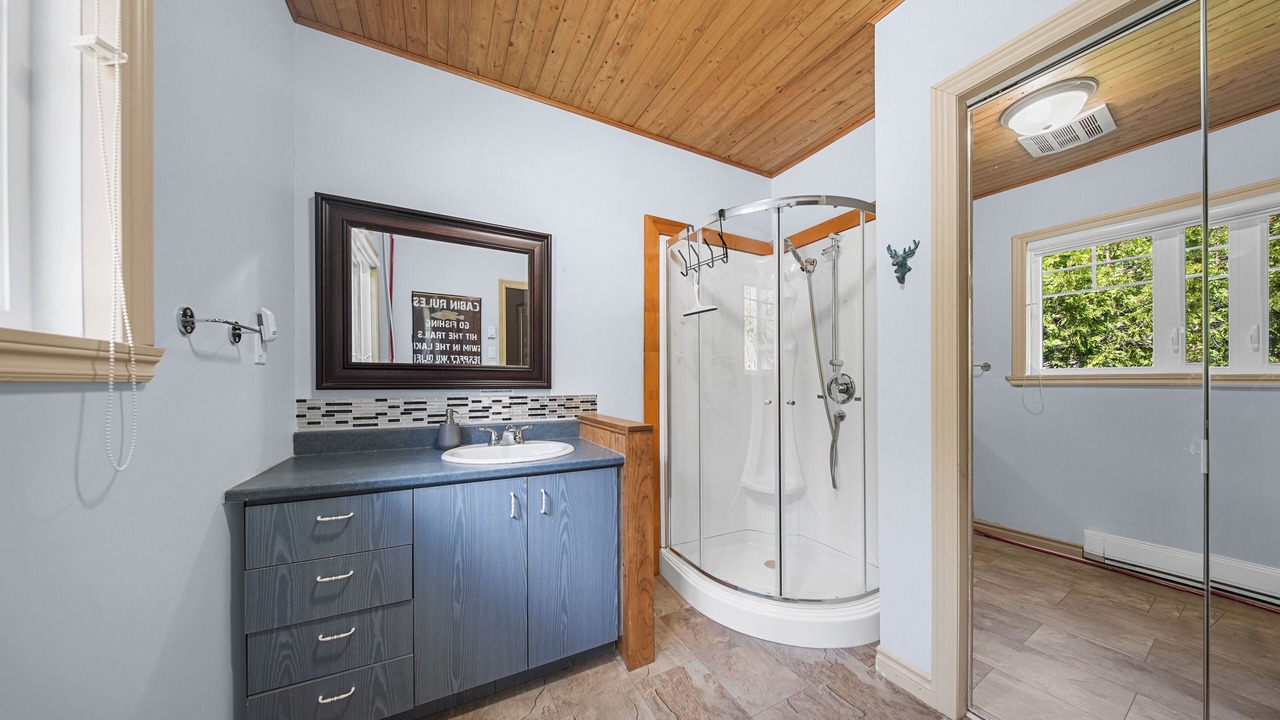 Photo of Bathroom in Adstock