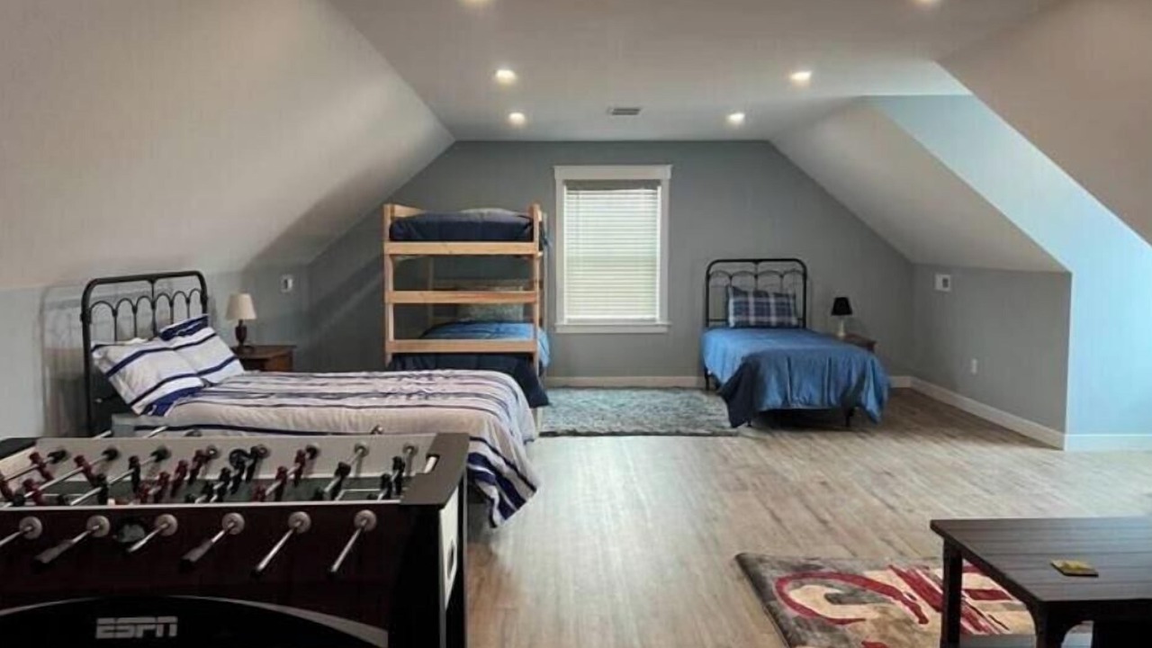 Photo of Bedroom in Kelleys Island