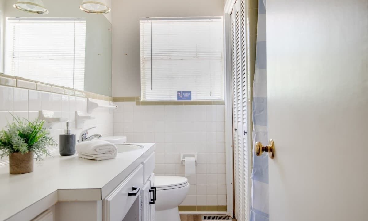 Photo of Bathroom in New Castle