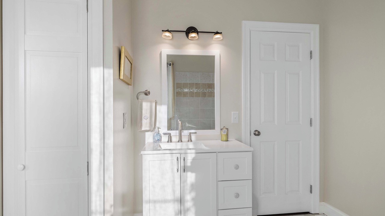 Photo of Bathroom in Athol Springs