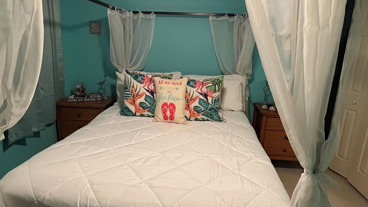 Photo of Bedroom in South Bimini