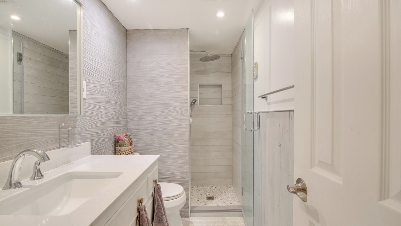 Photo of Bathroom in Lake Carmel