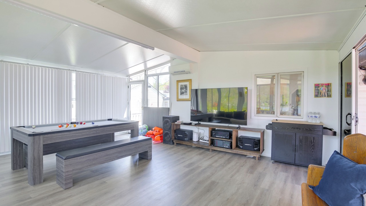 Photo of Bedroom in Lake Carmel