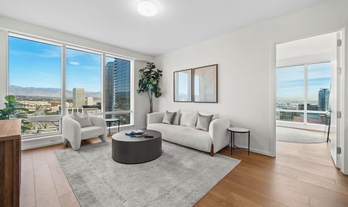 Photo of Livingroom in Vernon